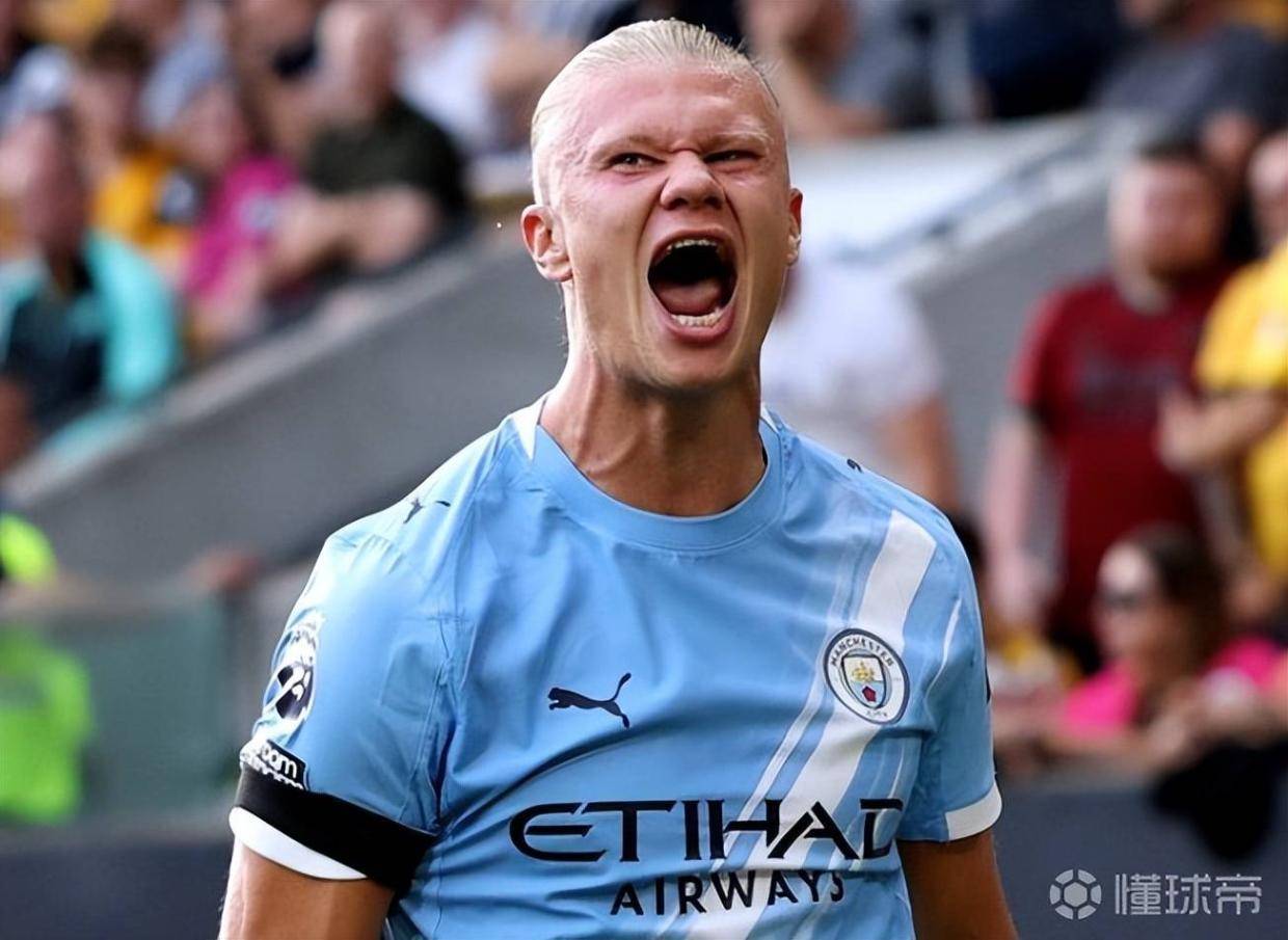 曼城输球哈兰德孤掌难鸣，阿森纳五球狂胜登顶英超！15岁小将助攻